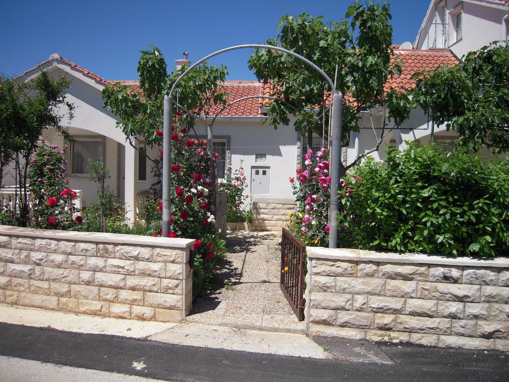 Apartments Marijeta Вир Екстериор снимка