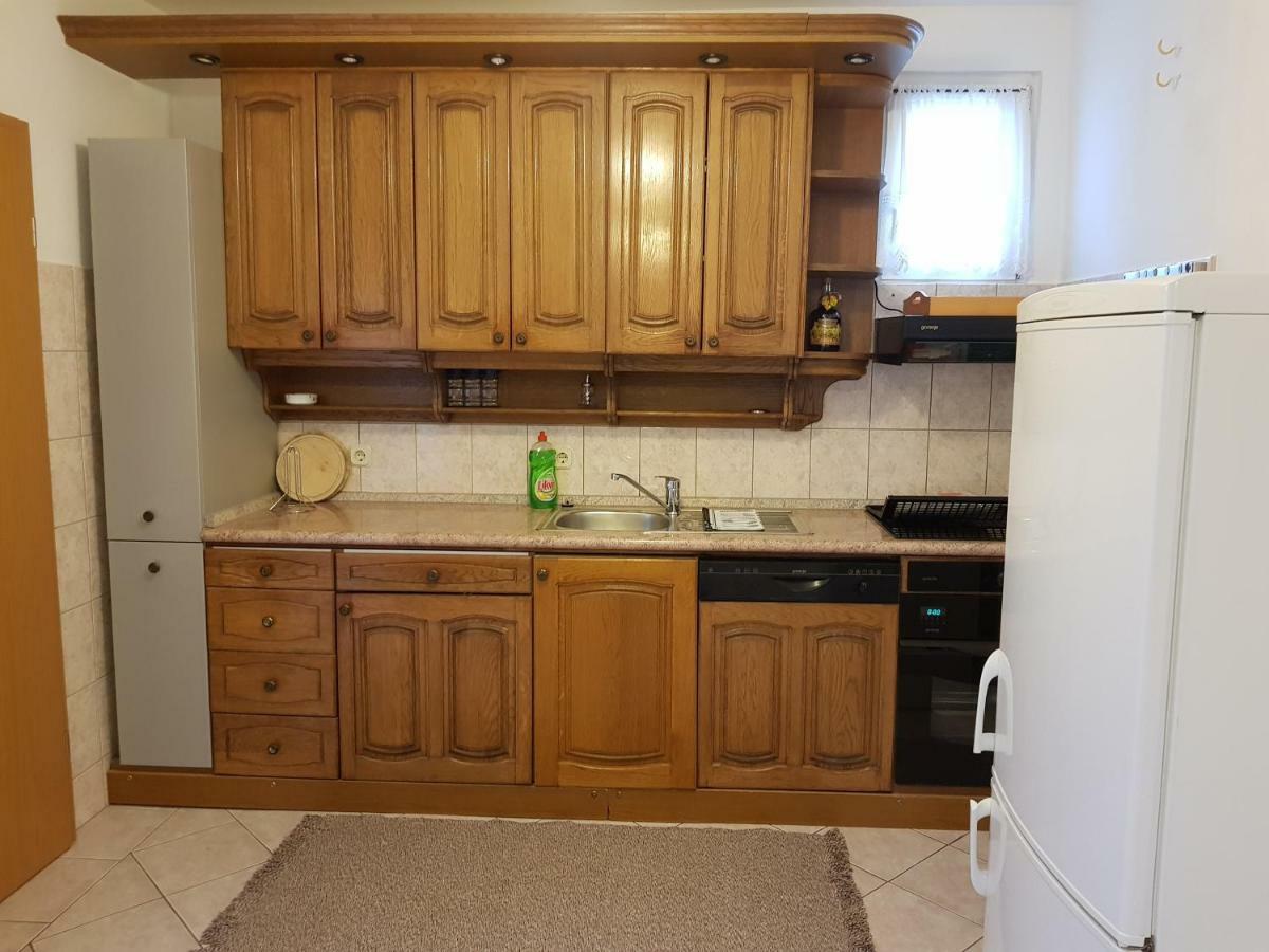 Apartments Marijeta Вир Екстериор снимка