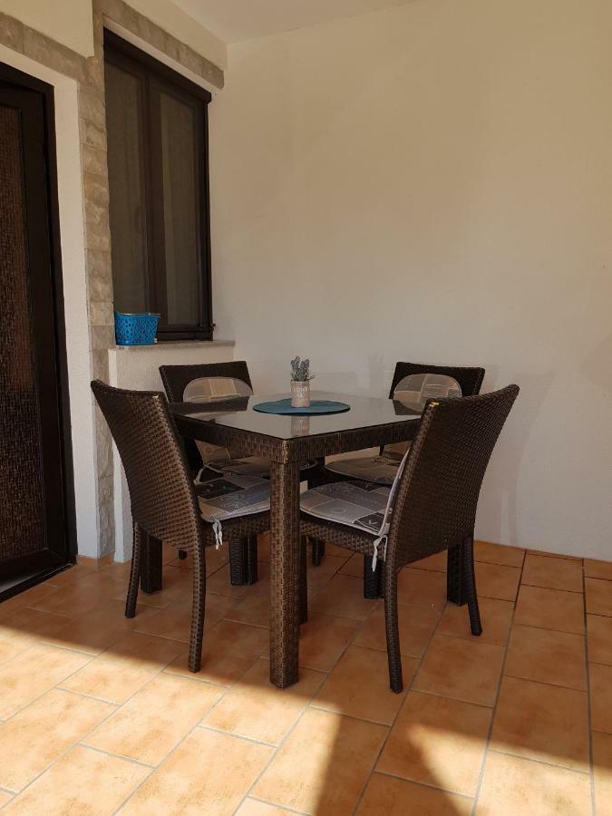 Apartments Marijeta Вир Екстериор снимка