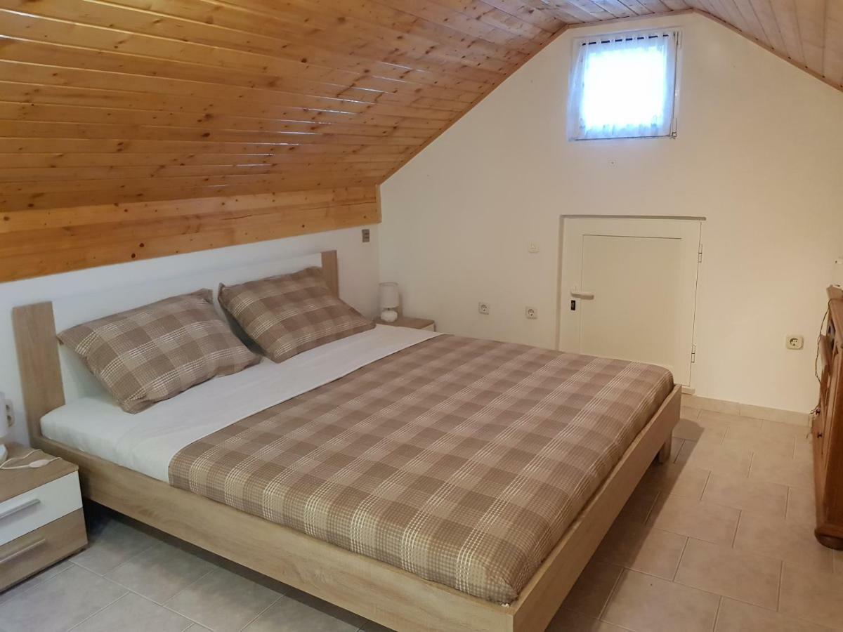 Apartments Marijeta Вир Екстериор снимка