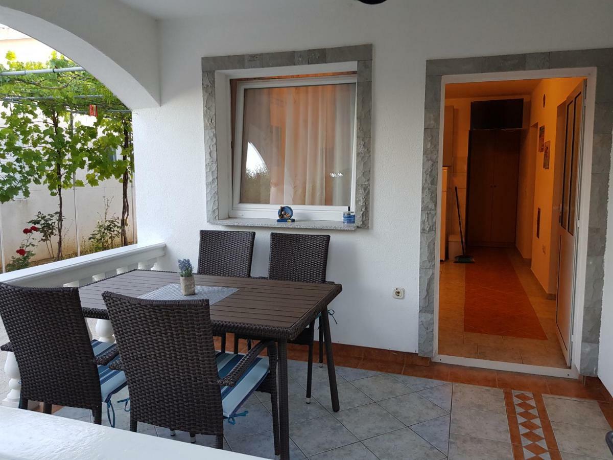 Apartments Marijeta Вир Екстериор снимка