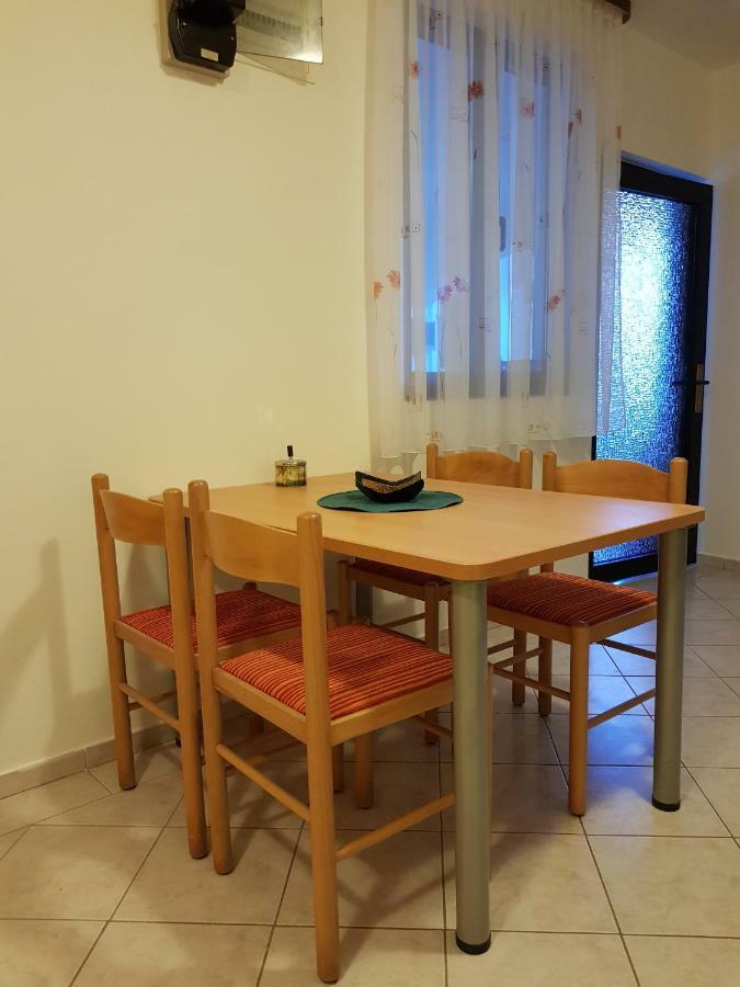 Apartments Marijeta Вир Екстериор снимка